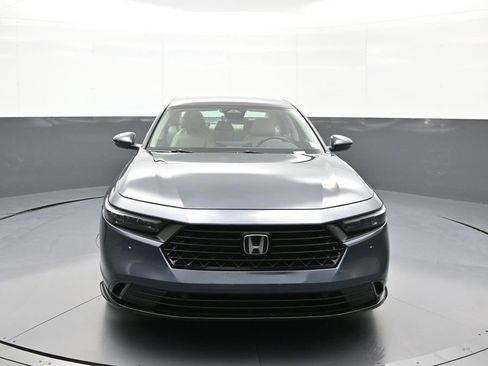 Certified 2023 Honda Accord EX-L image 2