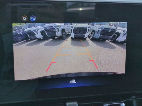 Used 2026 Chevrolet Equinox LT FWD image 19