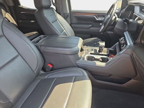Used 2024 GMC Sierra 1500 Denali w/ Denali Reserve Package AWD/4WD image 10