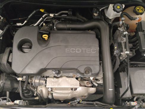 Used 2020 Chevrolet Equinox LT FWD image 30