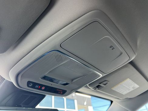 New 2026 GMC Terrain Denali w/ LPO, Black Badging Package image 11