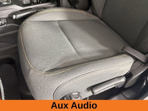Used 2024 Jeep Wrangler Unlimited Sahara w/ Safety Group AWD/4WD image 10
