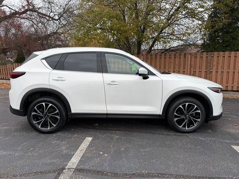 Used 2023 MAZDA CX-5 AWD 2.5 S w/ Premium Package image 4