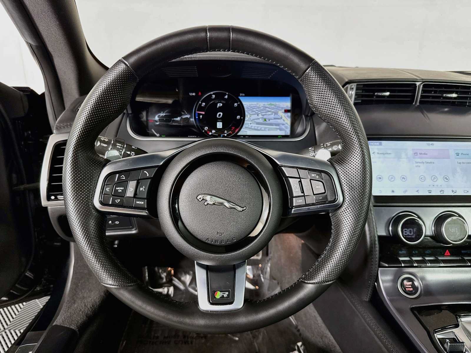 Used 2023 Jaguar F-TYPE R AWD/4WD image 11