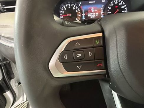 Used 2023 Jeep Compass Limited AWD/4WD image 16