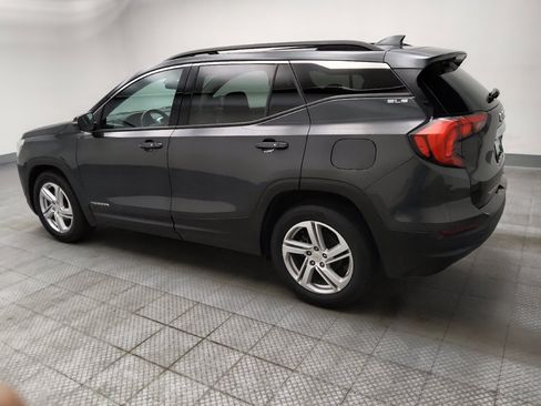 Used 2018 GMC Terrain SLE w/ Driver Convenience Package FWD image 3
