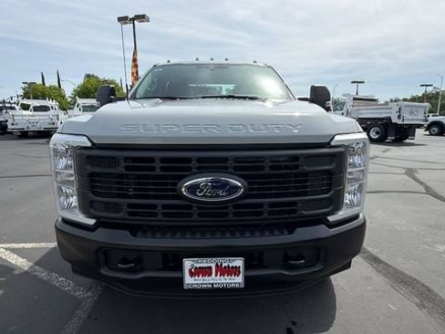 New 2026 Ford F350 XL w/ XL Off-Road Package AWD/4WD image 8