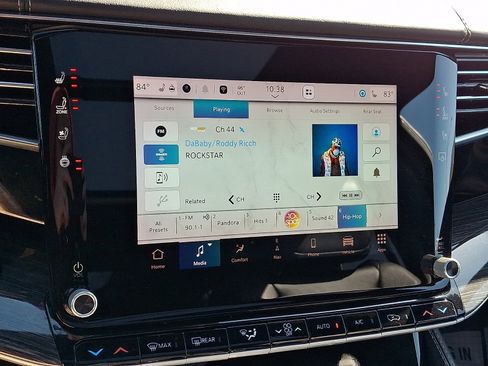 Used 2022 Jeep Wagoneer Series III w/ Premium Group I image 18