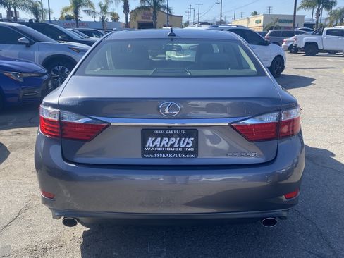 Used 2014 Lexus ES 350 w/ Premium Package FWD image 8