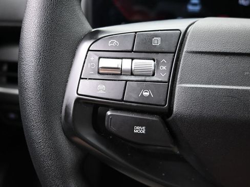 Used 2025 Kia K4 FWD image 19