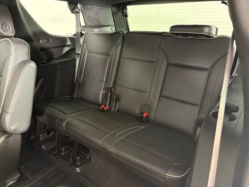 Used 2021 Chevrolet Tahoe Premier w/ Premium Package image 47