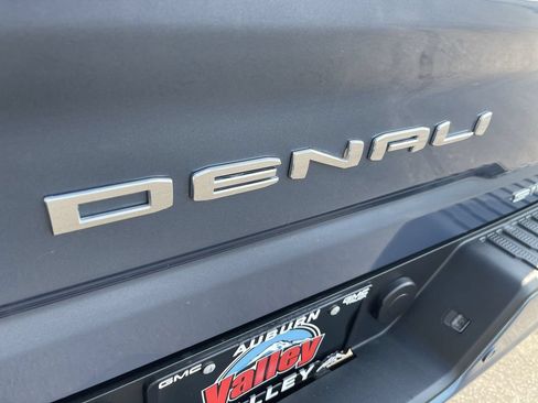 Used 2024 GMC Sierra 2500 Denali Ultimate AWD/4WD image 33