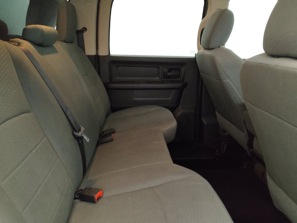 Used 2015 RAM 1500 Express AWD/4WD image 19