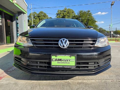 Used 2017 Volkswagen Jetta S w/ Jetta S Cold Weather Package FWD image 56