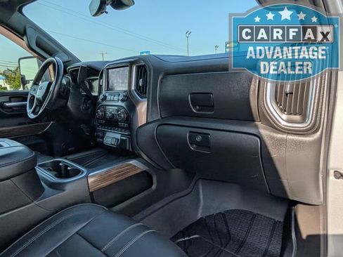 Used 2021 Chevrolet Silverado 2500 High Country AWD/4WD image 29