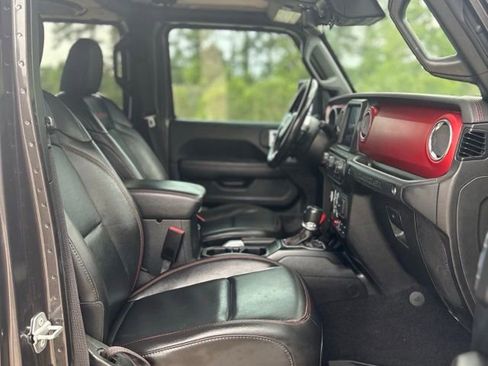 Used 2021 Jeep Wrangler Unlimited Rubicon AWD/4WD image 17