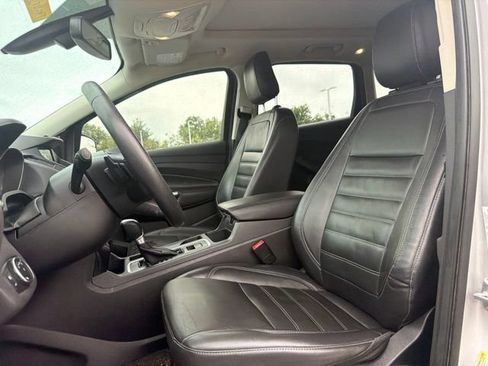 Used 2018 Ford Escape Titanium AWD/4WD image 25
