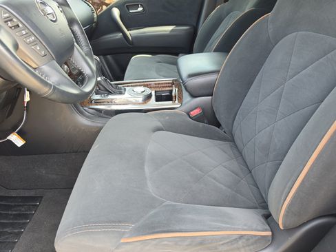 Used 2018 Nissan Armada SV w/ Driver Package RWD image 10