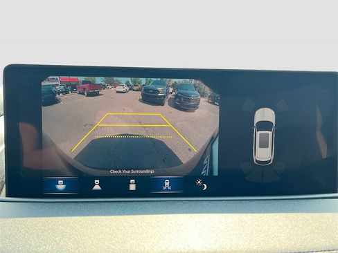 Used 2024 Acura MDX SH-AWD w/ Technology Package image 14