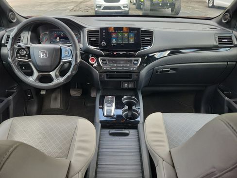 Used 2020 Honda Passport Touring image 11