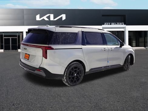 New 2026 Kia Carnival SX Prestige FWD image 3