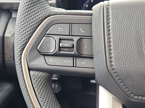 New 2026 Toyota Tacoma Limited AWD/4WD image 17