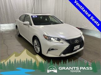 Used 2016 Lexus ES 350 w/ Navigation System Package image 1