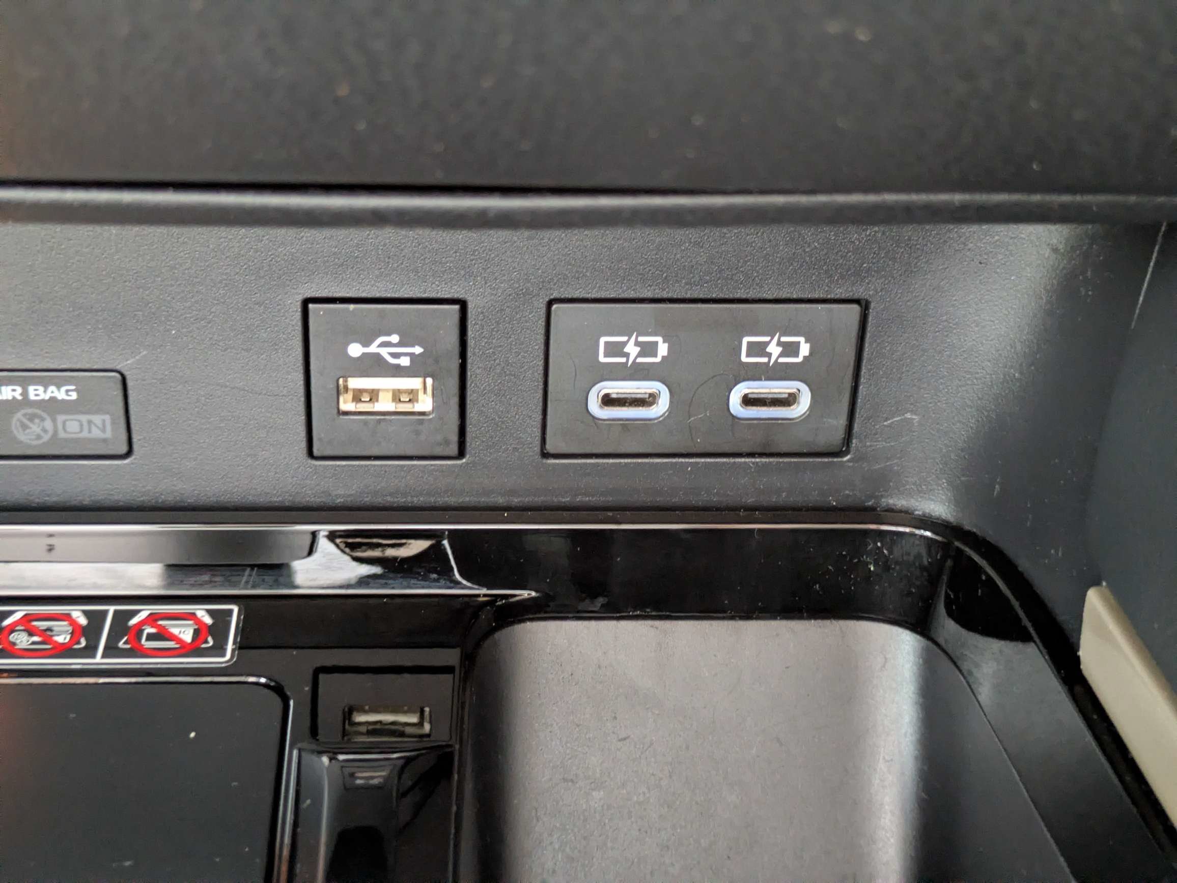 Used 2025 Toyota Camry XSE FWD image 25