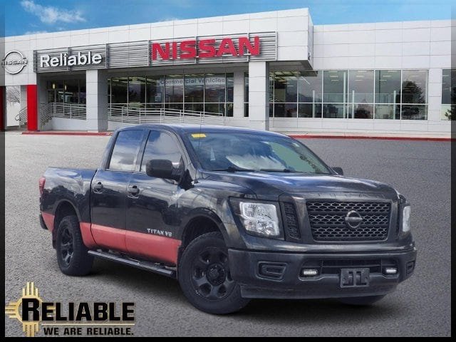 Used 2018 Nissan Titan S AWD/4WD image 1