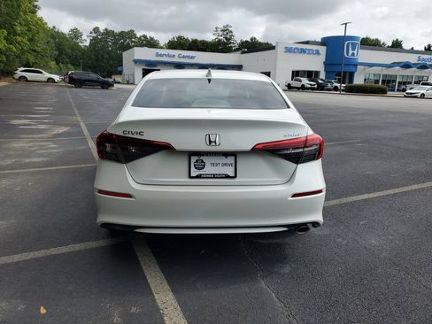 Used 2022 Honda Civic Sport image 5