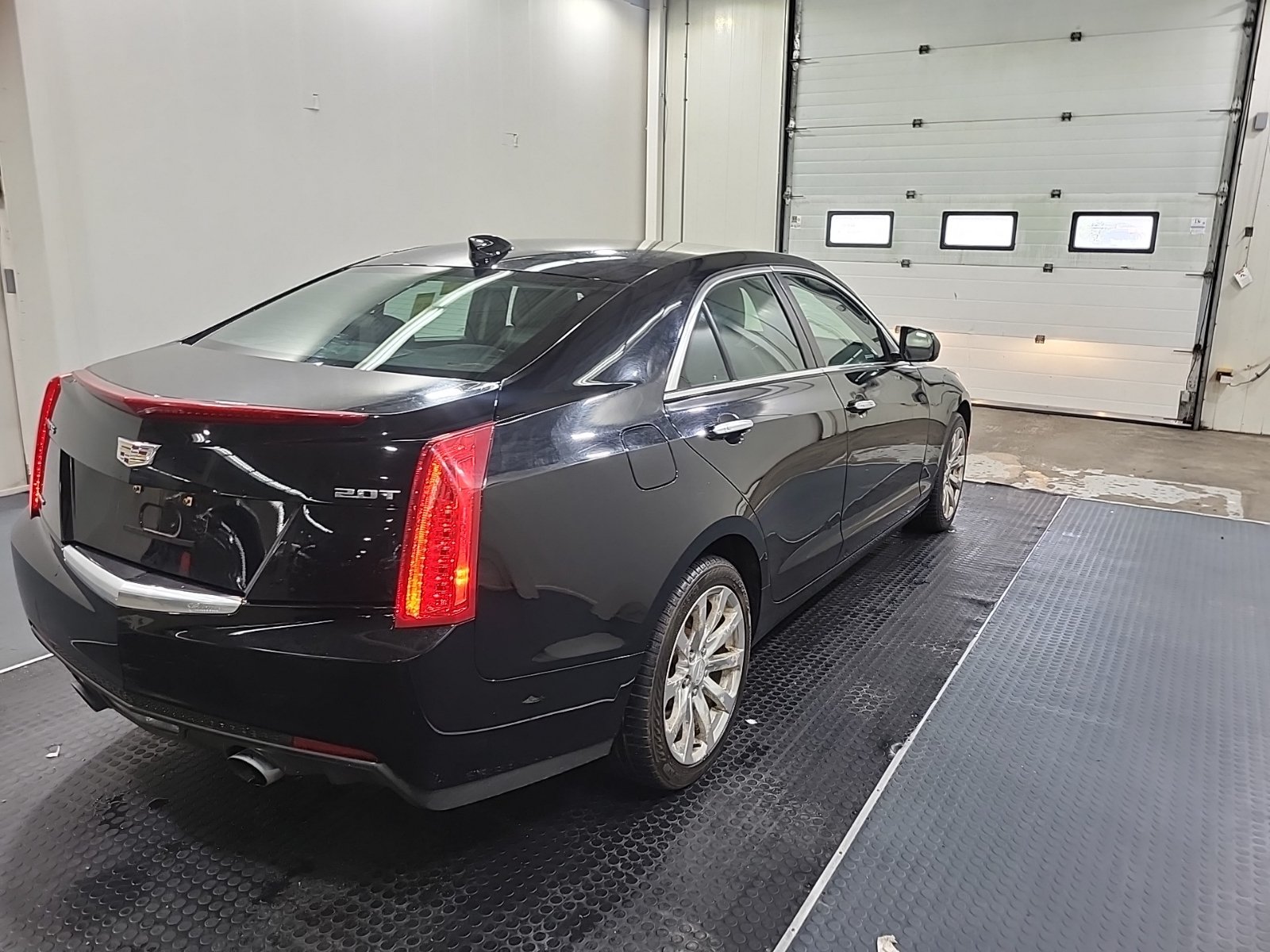 Used 2018 Cadillac ATS 2.0T AWD Sedan image 3
