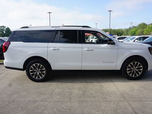 Used 2025 Ford Expedition Max Platinum AWD/4WD image 24