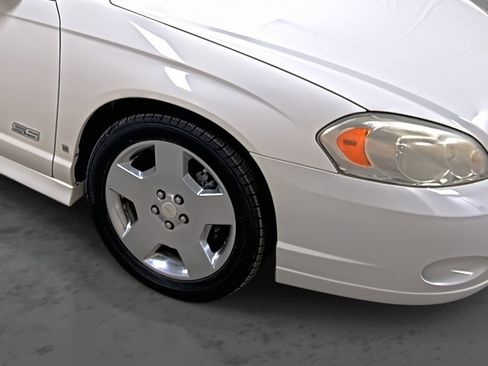 Used 2007 Chevrolet Monte Carlo SS w/ Convenience Package image 14