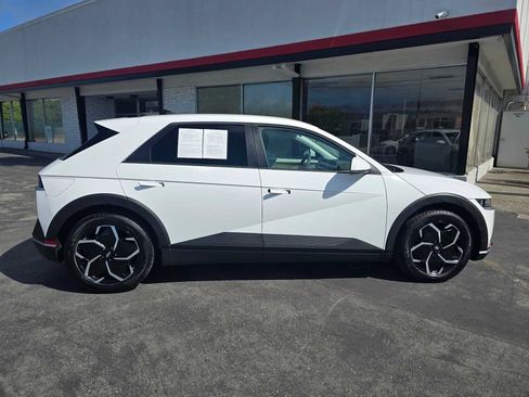 Used 2024 Hyundai Ioniq 5 SEL RWD image 2