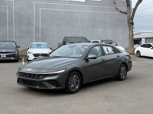 Certified 2024 Hyundai Elantra SEL image 1