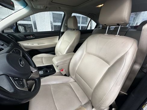 Used 2017 Subaru Legacy 3.6R Limited image 5