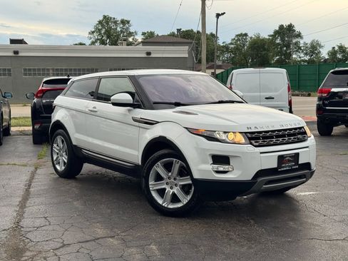 Used 2015 Land Rover Range Rover Evoque Pure Plus image 3