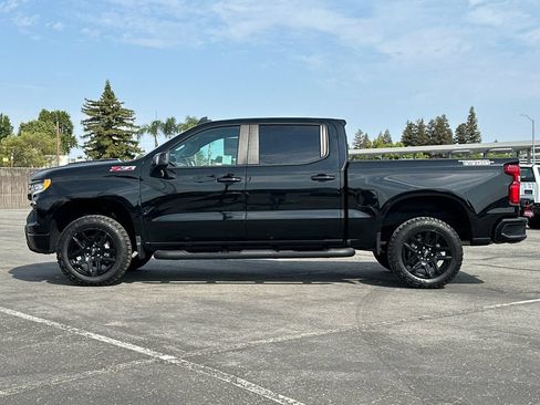 Used 2023 Chevrolet Silverado 1500 LT Trail Boss w/ LT Trail Boss Premium Package AWD/4WD image 6