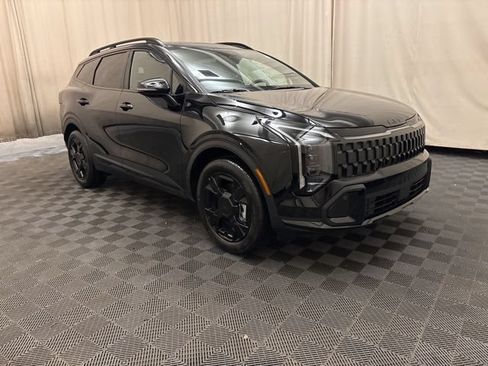 Certified 2026 Kia Sportage X-Line w/ X-Line Premium Package AWD/4WD image 3