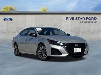 Used 2024 Nissan Altima 2.5 SV 360° Tour