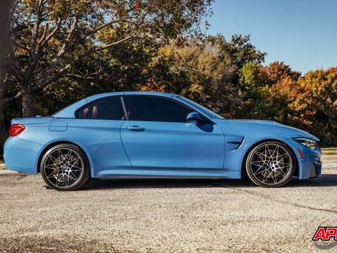 Used 2018 BMW M4 Convertible w/ Competition Package image 38