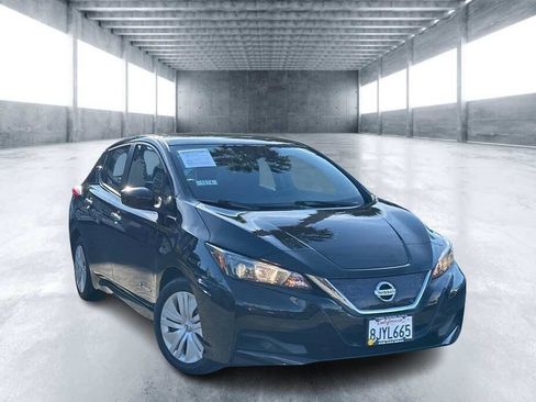 Used 2019 Nissan Leaf S w/ S Charge Package image 2