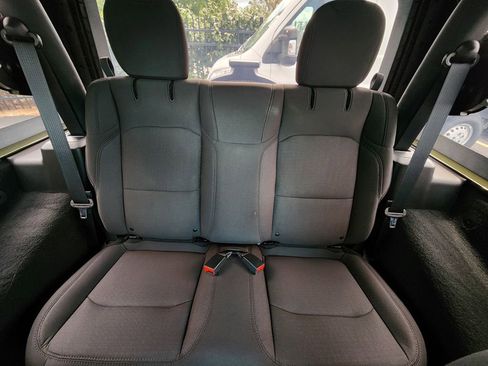 Used 2023 Jeep Wrangler Sport S image 25