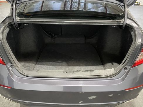 Used 2018 Honda Accord Sport image 8