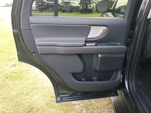 New 2025 Ford Expedition Active RWD image 28