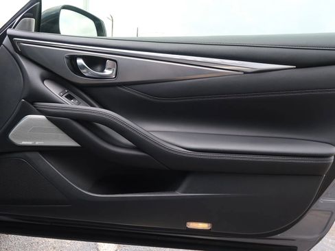 Used 2021 INFINITI Q60 3.0t Luxe w/ Essential Package image 40