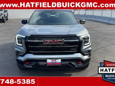 New 2027 GMC Terrain AT4 w/ Convenience Package III AWD/4WD image 8