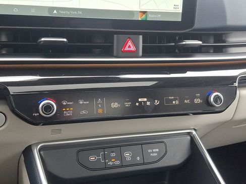 New 2026 Kia Carnival SX Prestige FWD image 17