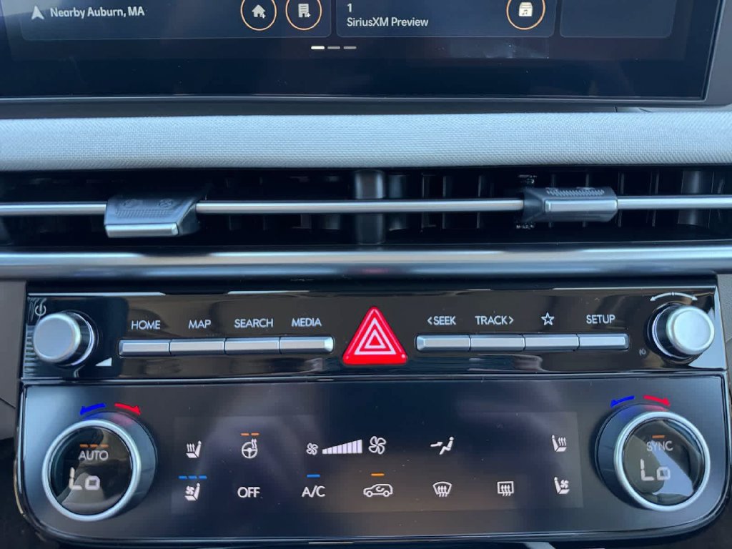 New 2026 Hyundai Tucson Limited AWD/4WD image 12