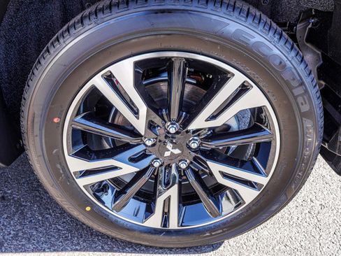 New 2026 Mitsubishi Eclipse Cross SE image 9